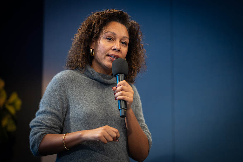 Nathalie van Berkel spreekt namens het Netwerk van Publieke Dienstverleners - NPD